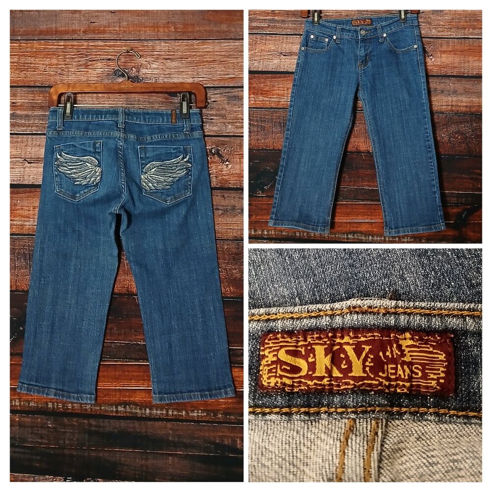 SKY Y2K Capri Jeans 5 6 Embroidered Angel Wing Low Rise Blue Denim Stretch